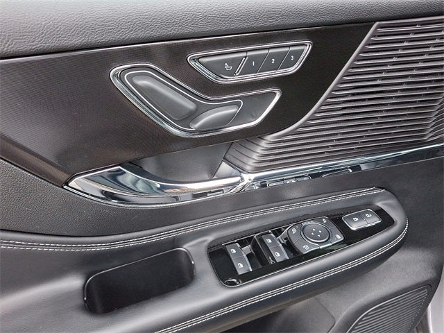 2022 Lincoln Corsair Standard AWD w/101a