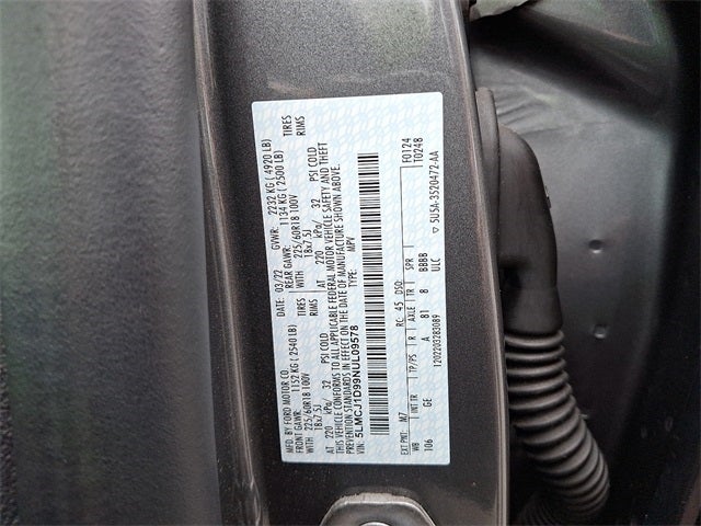 2022 Lincoln Corsair Standard AWD w/101a