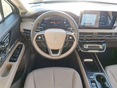 2023 Lincoln Corsair Standard AWD w/101a, Jet Package
