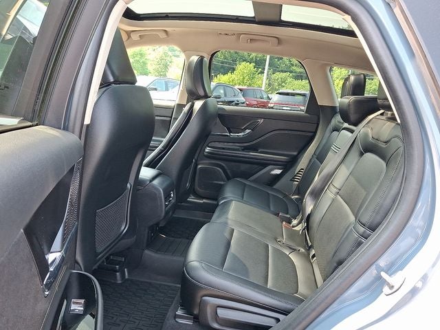 2023 Lincoln Corsair Standard AWD w/101a, Panoramic Roof