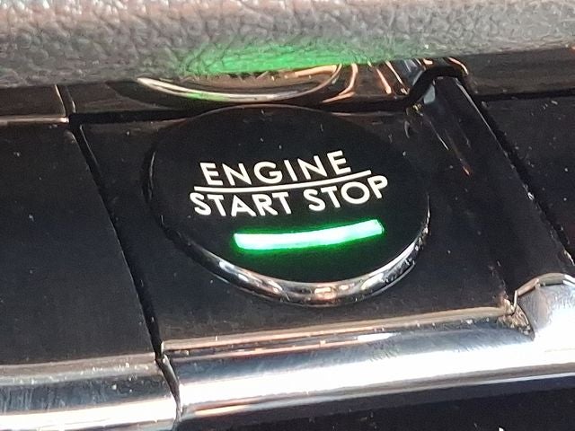 2023 Lincoln Corsair Standard AWD w/101a, Panoramic Roof