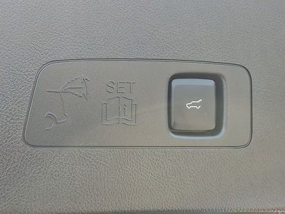 2023 Lincoln Corsair Standard AWD w/101a, Panoramic Roof