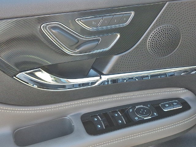2024 Lincoln Corsair Premiere AWD w/101a, Panoramic Sunroof