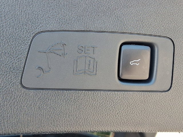 2024 Lincoln Corsair Premiere AWD w/101a, Panoramic Sunroof