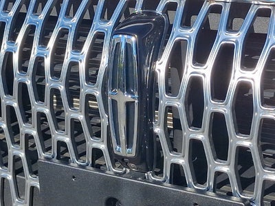 2024 Lincoln Corsair Premiere AWD w/101a, Panoramic Sunroof