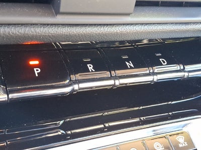 2024 Lincoln Corsair Premiere AWD w/101a, Panoramic Sunroof, Jet Package
