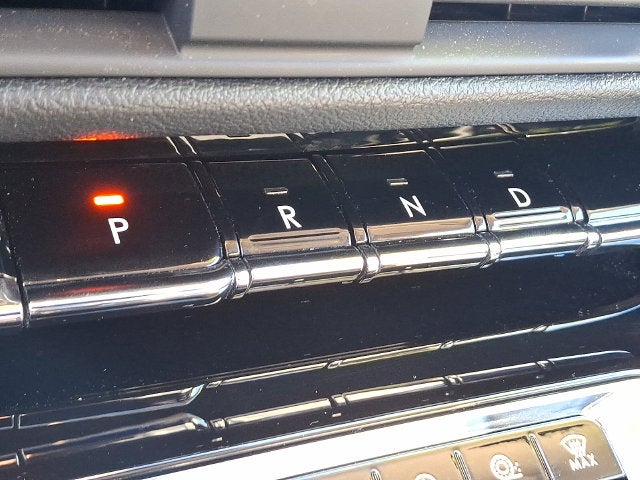 2024 Lincoln Corsair Premiere AWD w/101a, Panoramic Sunroof, Jet Package