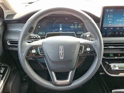 2023 Lincoln Corsair Standard AWD w/102A