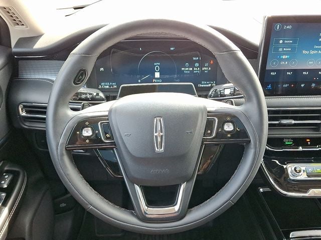 2023 Lincoln Corsair Standard AWD w/102A