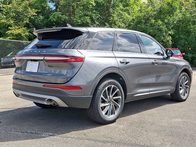 2023 Lincoln Corsair Standard AWD w/102A