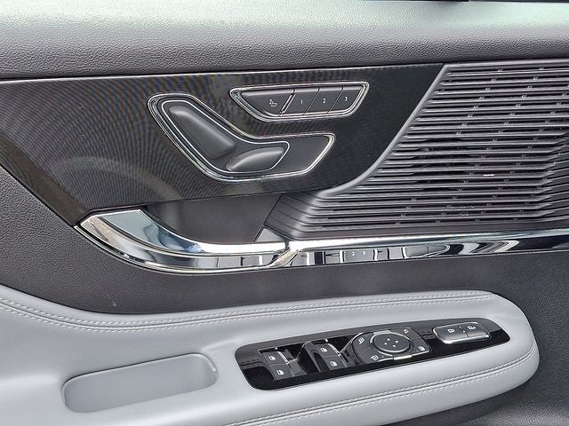 2022 Lincoln Corsair Standard AWD w/101a, Sport Pkg