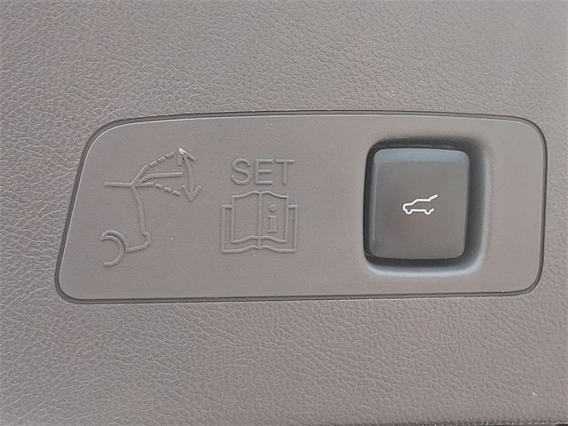 2022 Lincoln Corsair Reserve AWD w/201a