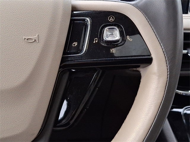 2022 Lincoln Corsair Reserve AWD w/Elements Pkg, Panoramic Sunroof