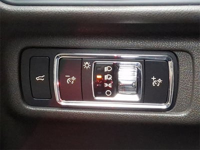 2022 Lincoln Corsair Reserve AWD w/Elements Pkg, Panoramic Sunroof