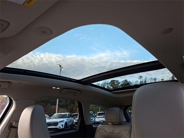 2022 Lincoln Corsair Reserve AWD w/201a, Luxury Pkg