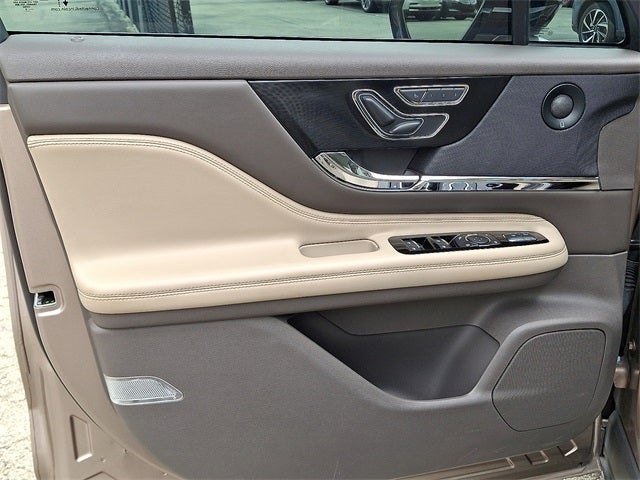 2020 Lincoln Corsair Reserve AWD w/Elements Pkg