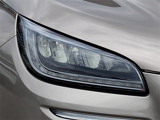 2020 Lincoln Corsair Reserve AWD w/Elements Pkg
