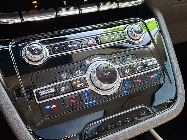 2022 Lincoln Corsair Reserve AWD w/201a, Monochromatic Pkg