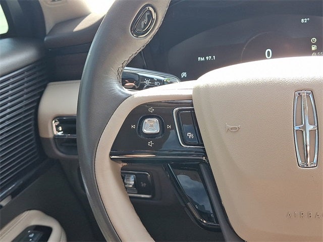 2022 Lincoln Corsair Reserve AWD w/201a, Monochromatic Pkg