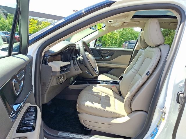 2022 Lincoln Corsair Reserve AWD w/Luxury/Monochromatic/Elements Pkgs