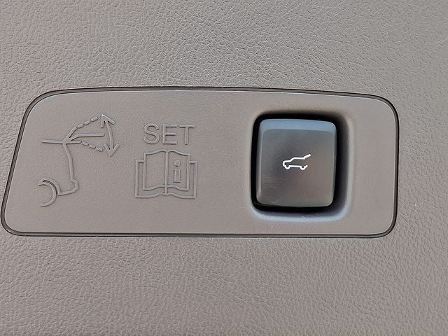 2022 Lincoln Corsair Reserve AWD w/Luxury/Monochromatic/Elements Pkgs