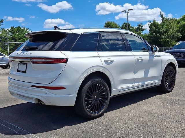 2022 Lincoln Corsair Reserve AWD w/Luxury/Monochromatic/Elements Pkgs