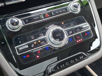 2022 Lincoln Corsair Reserve AWD w/Monochromatic/Elements Pkgs
