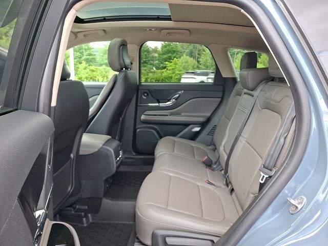2023 Lincoln Corsair Reserve AWD w/202a, Perfect Position Seating