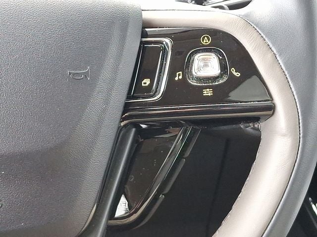 2023 Lincoln Corsair Reserve AWD w/202a, Perfect Position Seating