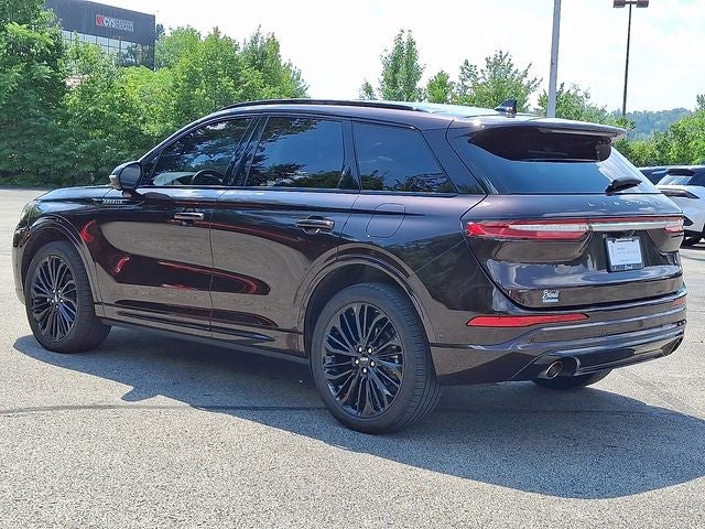 2023 Lincoln Corsair Reserve AWD w/202a, Perfect Position Seats, Jet Package