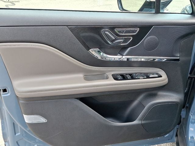 2023 Lincoln Corsair Reserve AWD w/201a