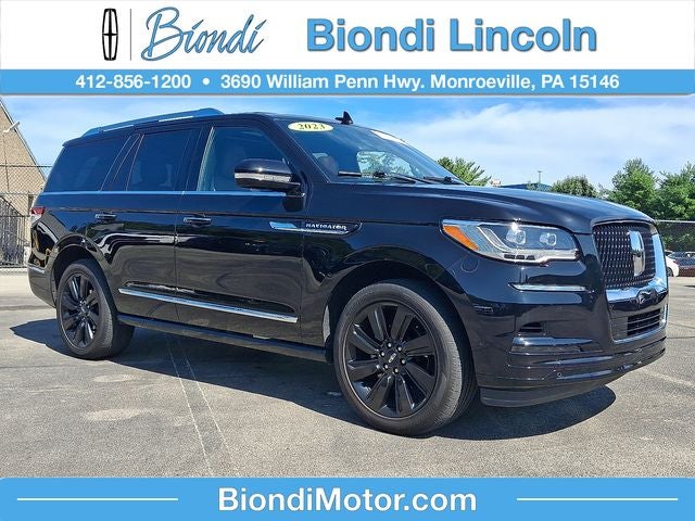2023 Lincoln Navigator Reserve 4x4 w/201a, Monochromatic Package