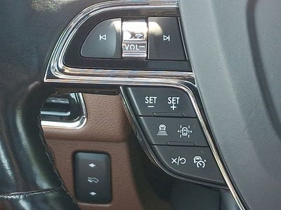2023 Lincoln Navigator Reserve 4x4 w/201a, Monochromatic Package
