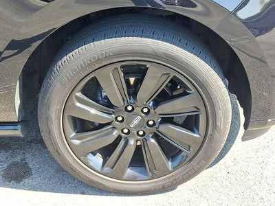 2023 Lincoln Navigator Reserve 4x4 w/201a, Monochromatic Package