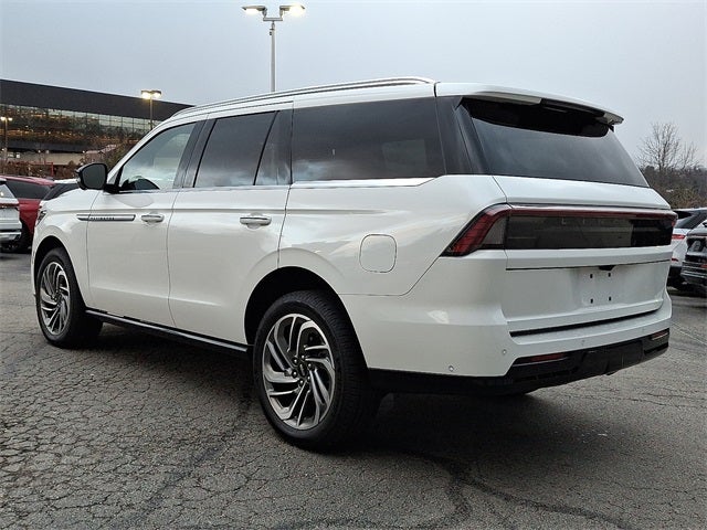 2025 Lincoln Navigator Reserve