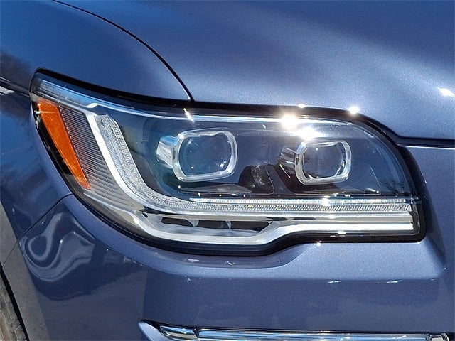 2022 Lincoln Navigator Reserve 4x4 w/201a