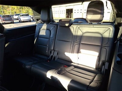 2022 Lincoln Navigator Reserve 4x4 w/201a