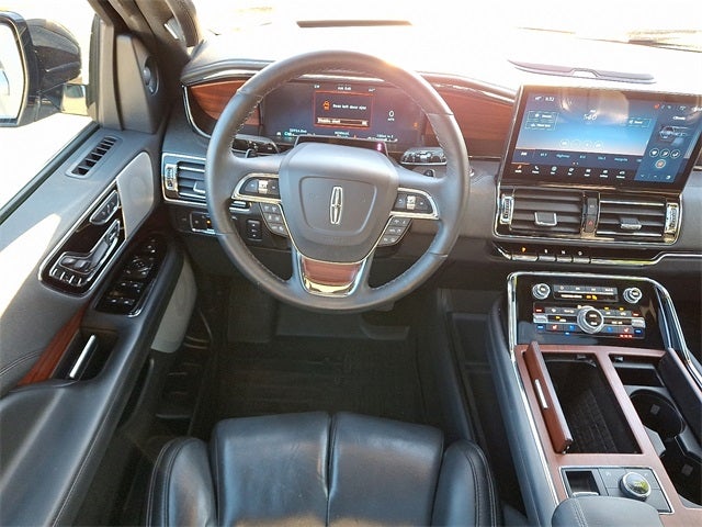 2022 Lincoln Navigator Reserve 4x4 w/201a