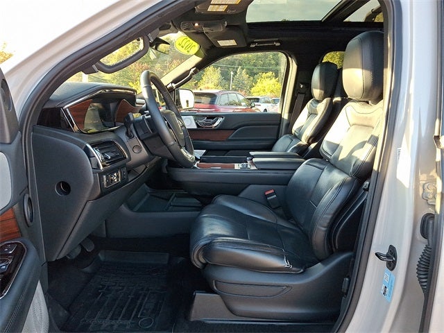 2022 Lincoln Navigator Reserve 4x4 w/201a