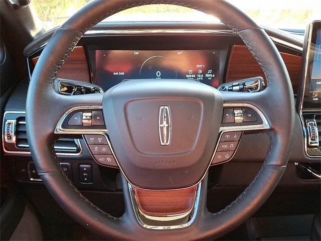 2022 Lincoln Navigator Reserve 4x4 w/201a