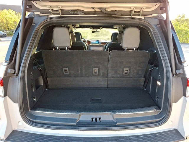 2022 Lincoln Navigator Reserve 4x4 w/201a