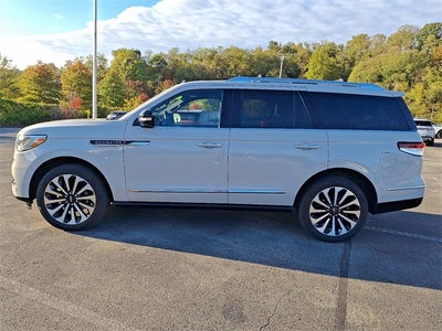 2022 Lincoln Navigator Reserve 4x4 w/201a