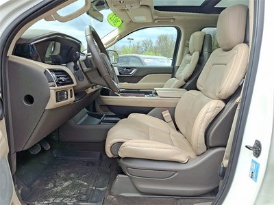 2022 Lincoln Navigator Reserve 4x4 w/201a