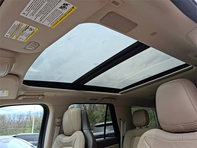 2022 Lincoln Navigator Reserve 4x4 w/201a