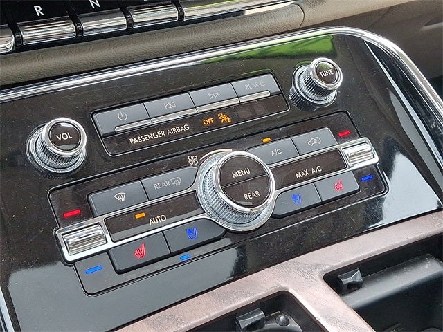 2022 Lincoln Navigator Reserve 4x4 w/201a