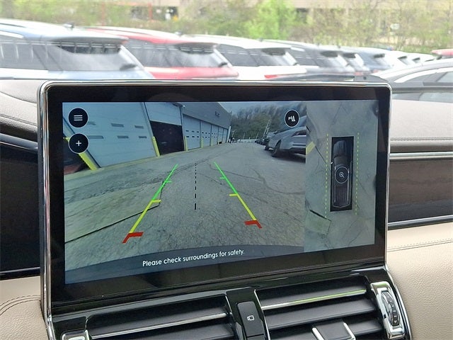 2022 Lincoln Navigator Reserve 4x4 w/201a