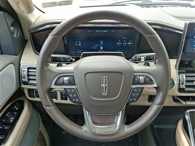 2022 Lincoln Navigator Reserve 4x4 w/201a