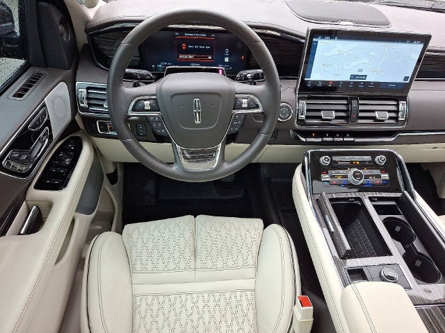 2024 Lincoln Navigator Black Label 4x4 w/Tow Pkg