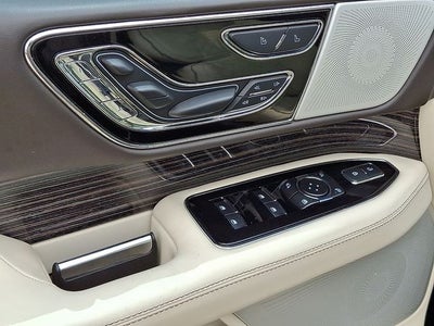 2024 Lincoln Navigator Black Label