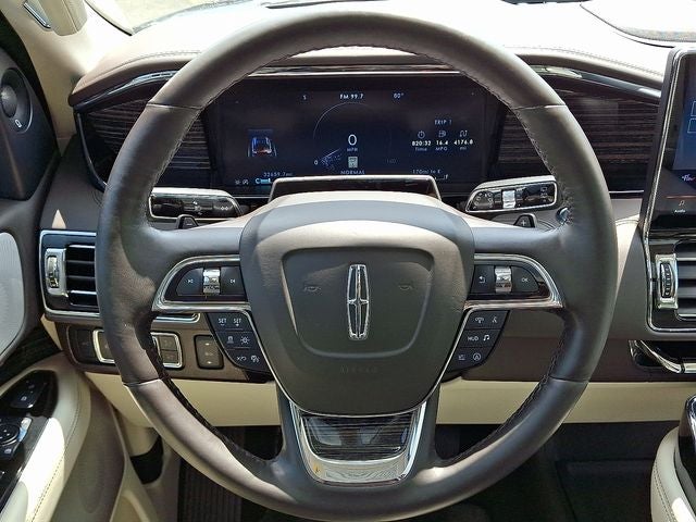 2024 Lincoln Navigator Black Label